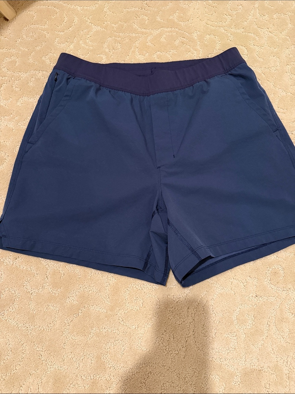 Men's Athletic Performance Shorts in Navy with Stretch Waistband